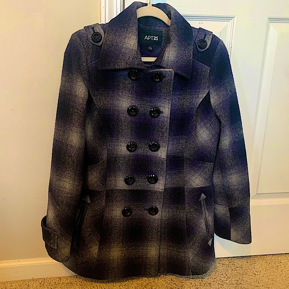 APT.9 Luxury Women’s Coat Size-L